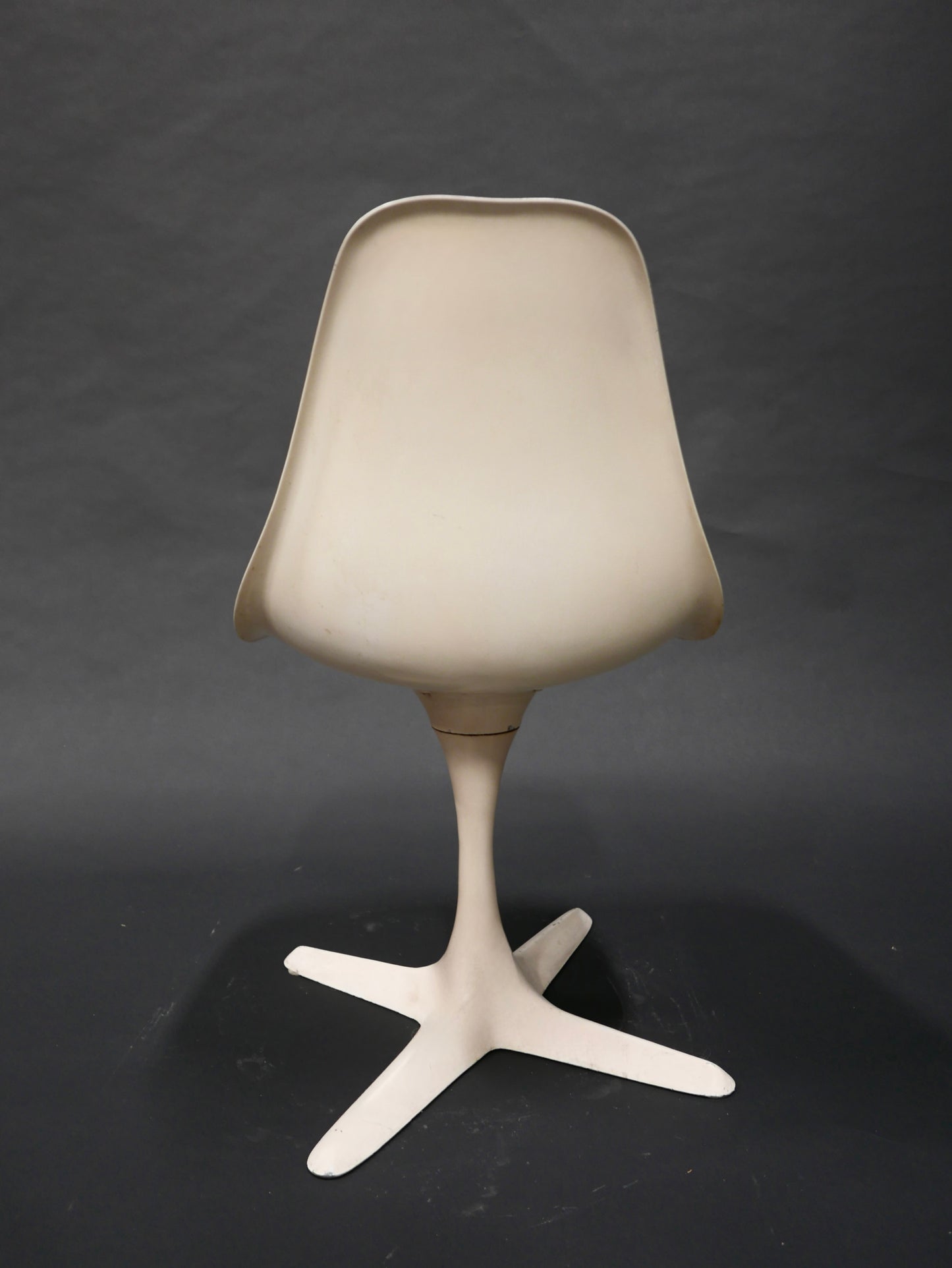 Vintage Burke Propeller Dining Swivel Tulip Chair