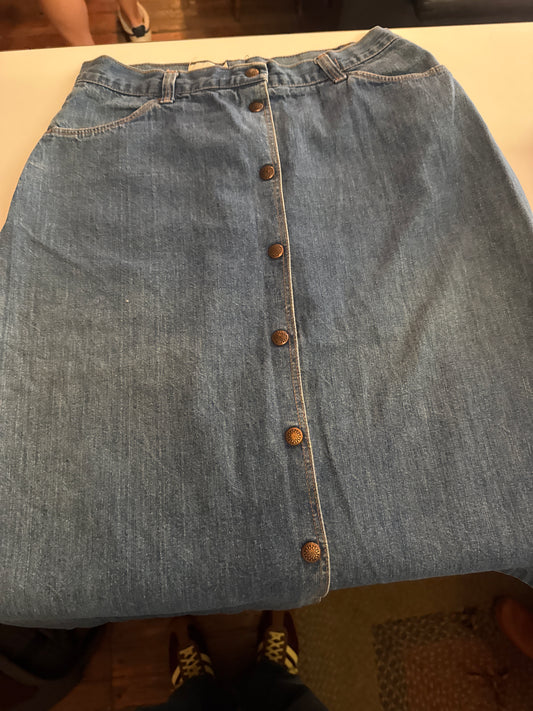 1970s Sears JR Bagaar Button Jean Skirt 28in