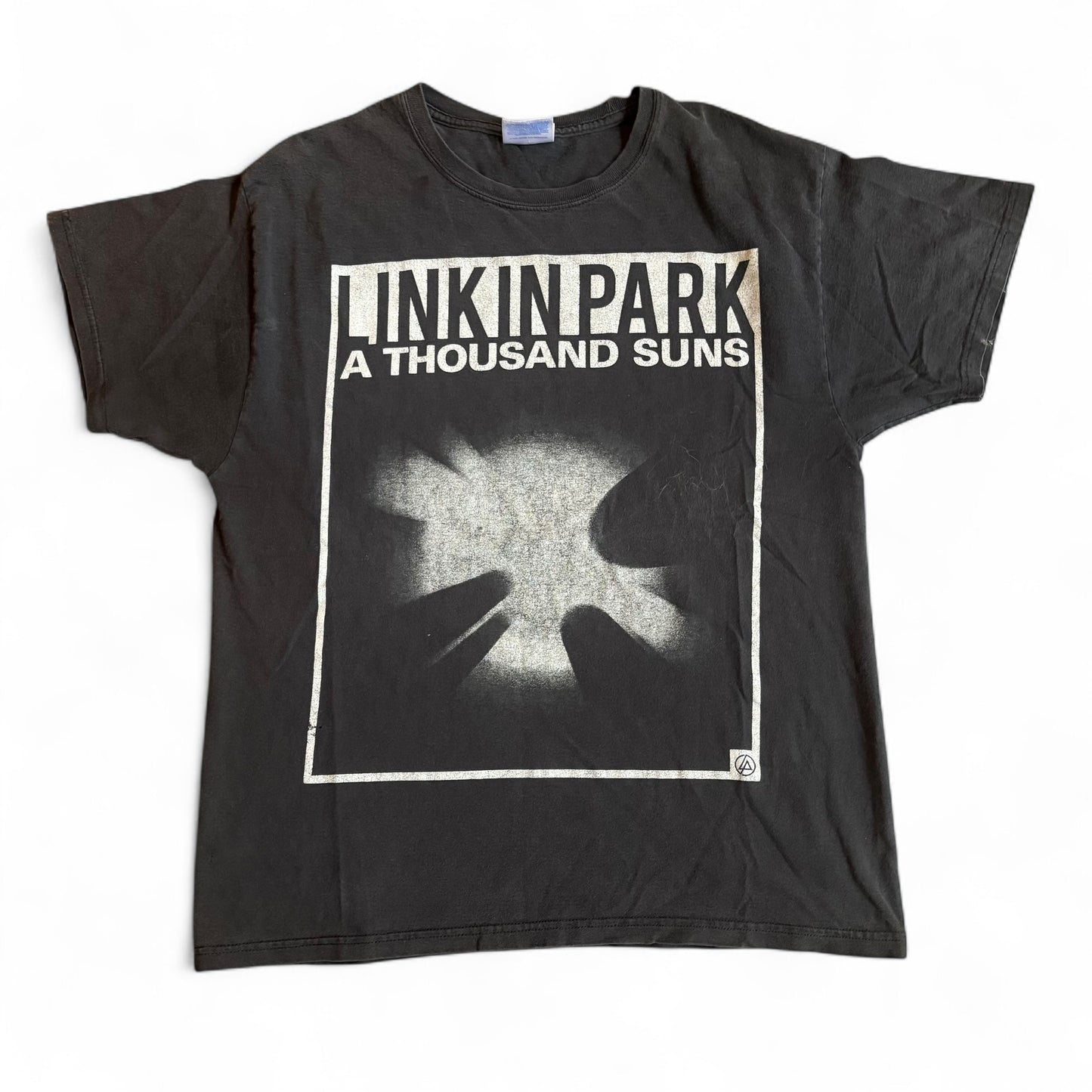 1990s Link In Park A Thousand Suns Tee